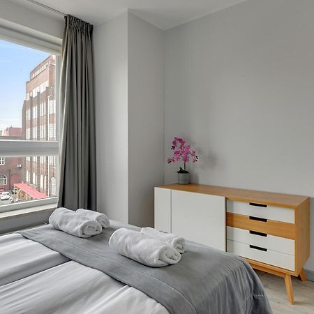 Bastion Walowa City Center & Parking By Downtown Apartments Gdańsk Buitenkant foto